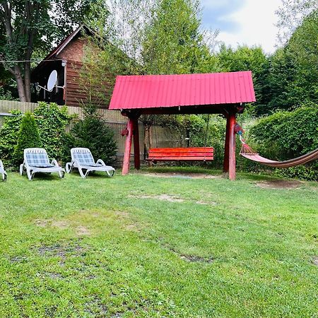 ホテル Casa Potcoava Lepşa エクステリア 写真